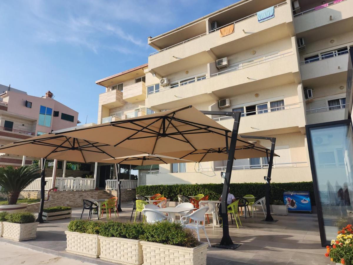 Hotel Maren Durrës Esterno foto