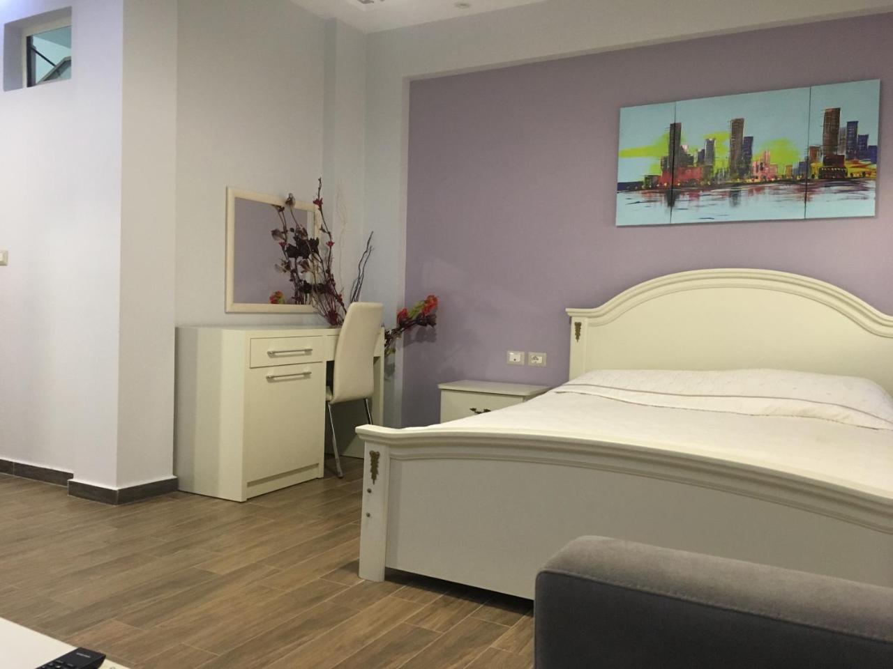 Hotel Maren Durrës Esterno foto
